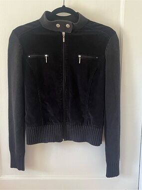 Button neck jacket